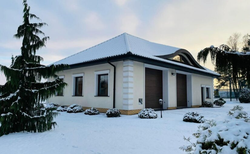 Budynek gospodarczo-garażowy w miejscowości Marianka koło Radomska
